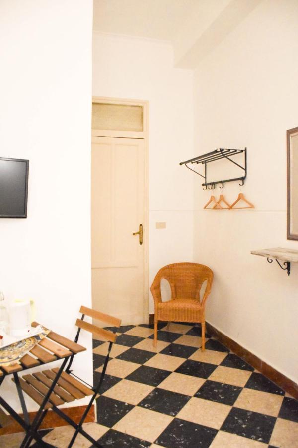 Casa Jolanda B&B 팔레르모 외부 사진