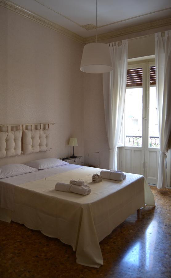Casa Jolanda B&B 팔레르모 외부 사진
